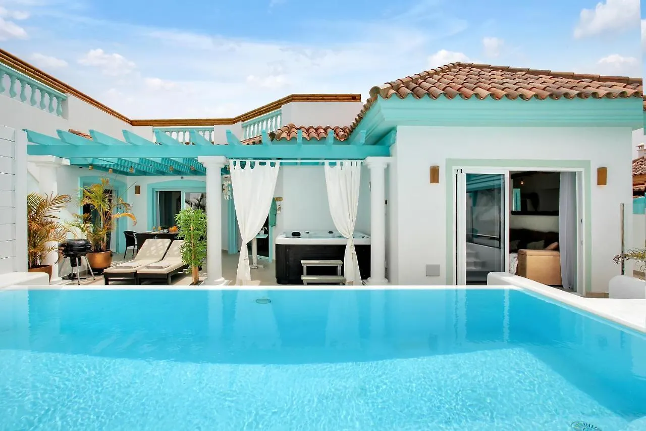 Orange Light With Private Pool Villa Corralejo