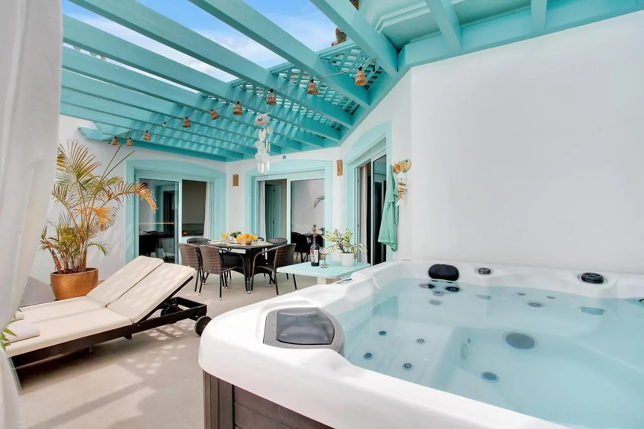 Orange Light With Private Pool Villa Corralejo
