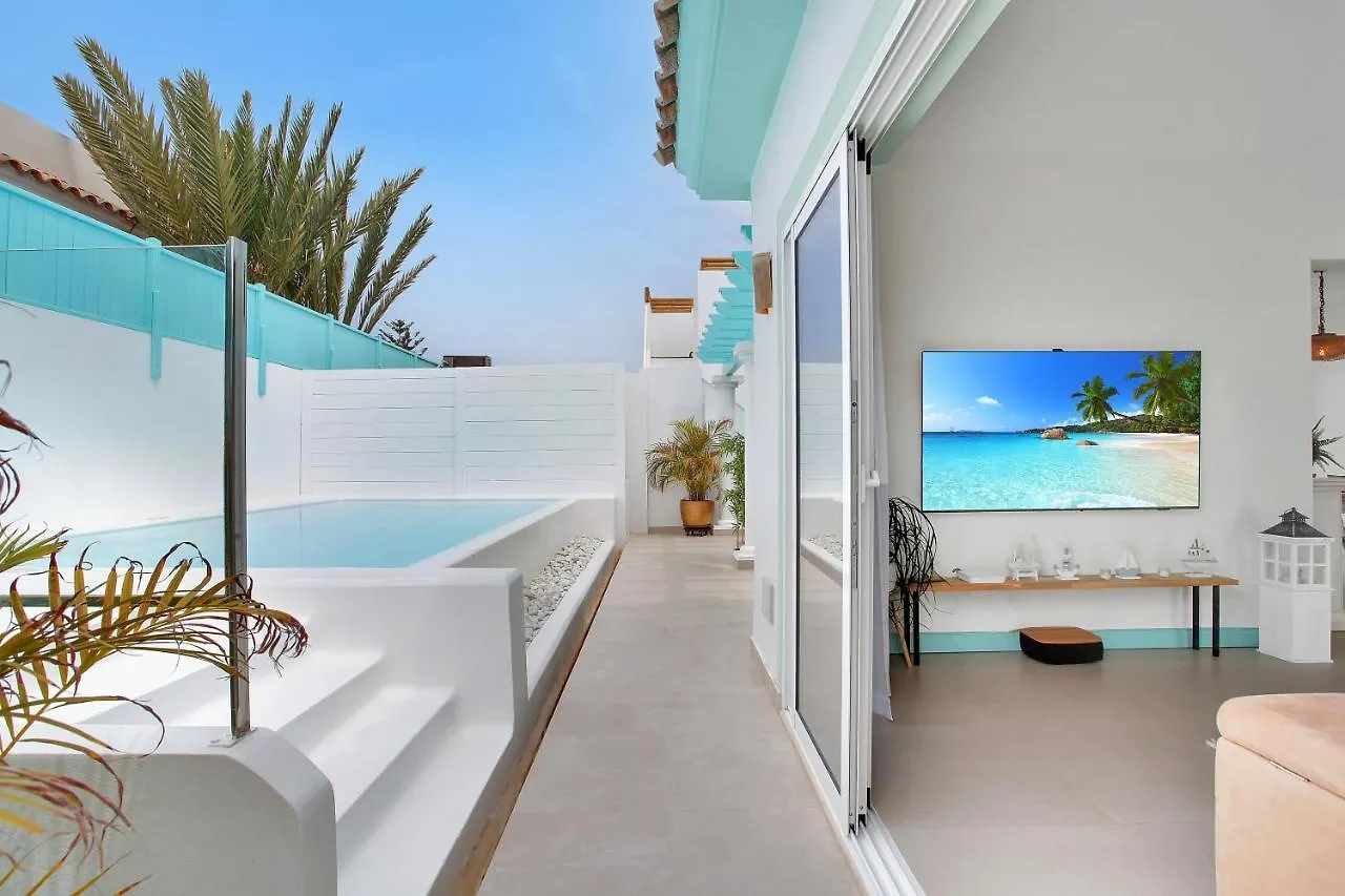 Orange Light With Private Pool Villa Corralejo